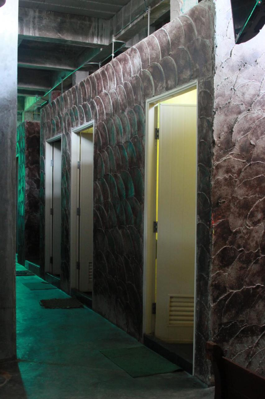 Bigboss Hostel Тонг Сала Экстерьер фото