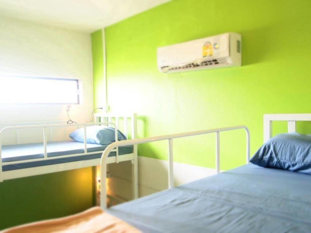 Bigboss Hostel Тонг Сала Экстерьер фото